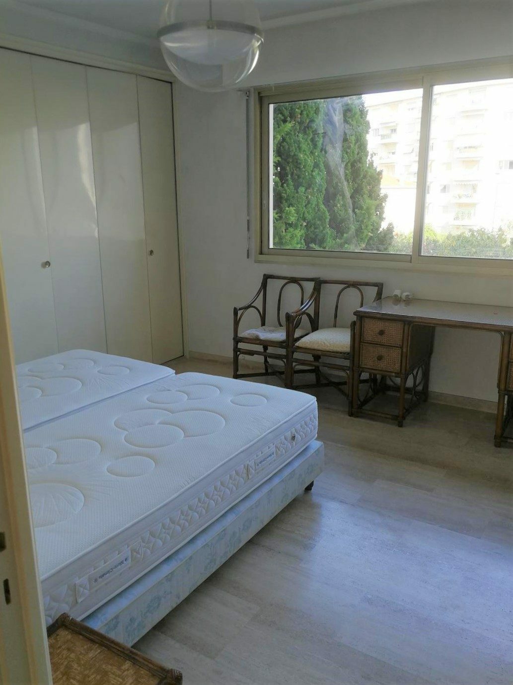 Appartement dans résidence de standing – 3 pièces – 2 chambres – 94 m²