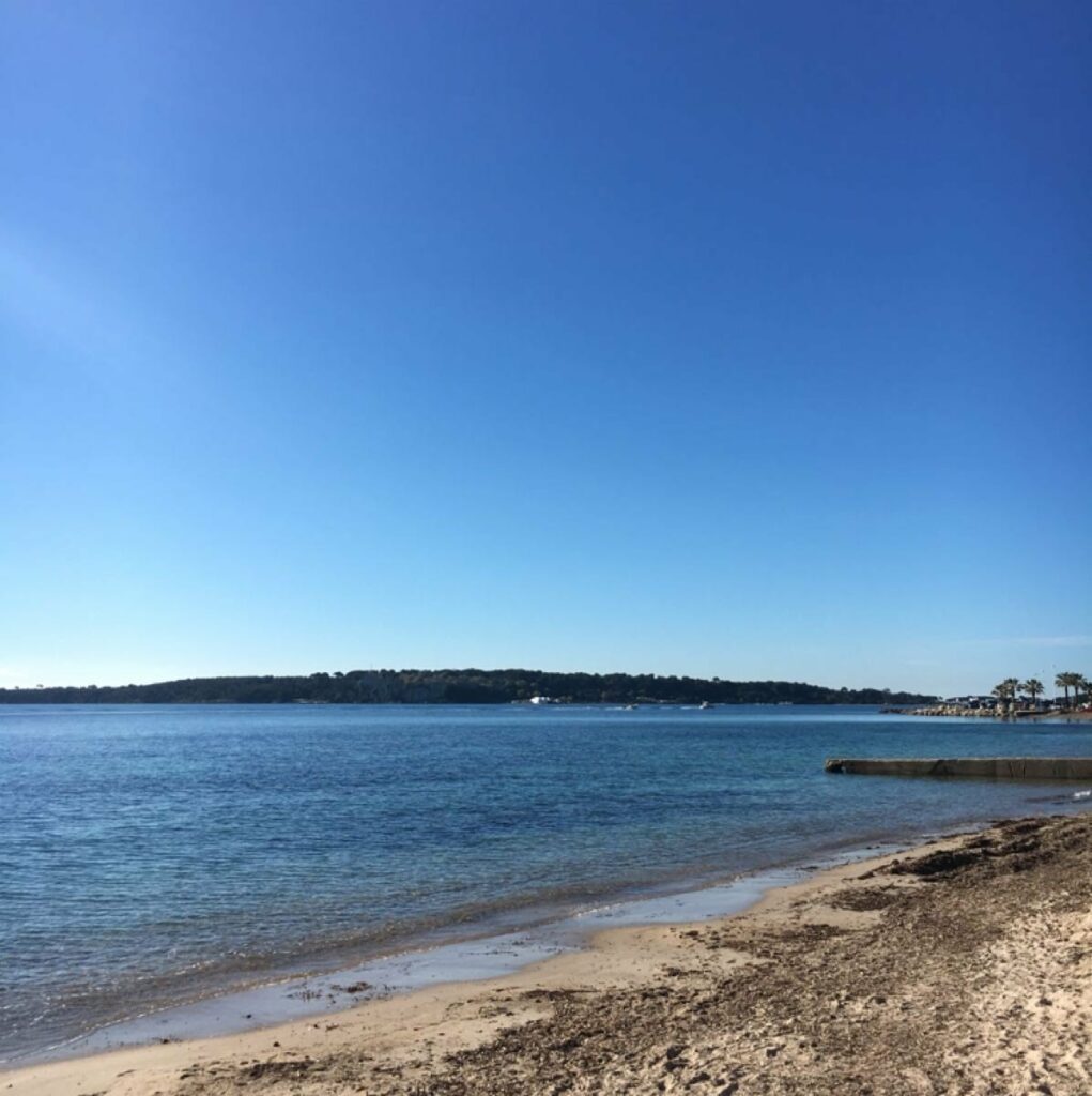 Villa de caractère – 4 pièces – 3 chambres – 190 m²