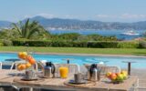 Elégante propriété dans le quartier des Salins à Saint-Tropez ” Villa Cane” – 6 chambres – 12 voyageurs