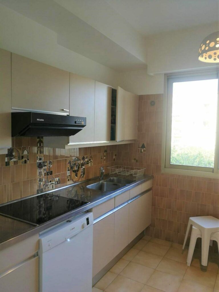 Appartement dans résidence de standing – 3 pièces – 2 chambres – 94 m²