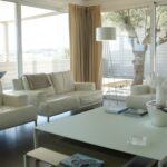 Villa “Amor” surplombant la baie de Santa Manza – 6 chambres – 12 voyageurs – 900 m²