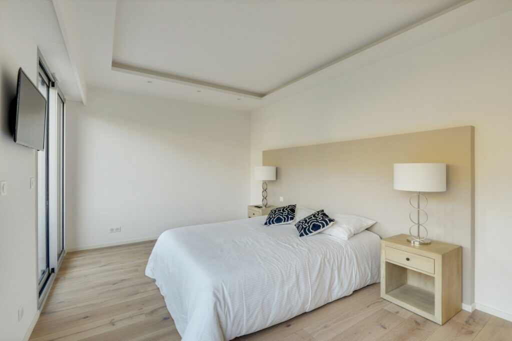 Appartement dans résidence de standing – 4 pièces – 3 chambres – 160 m²