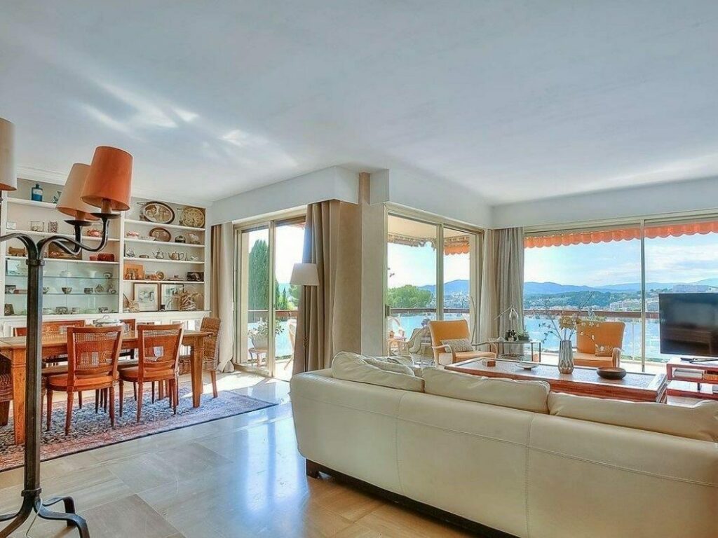 Appartement coup de cœur – 3 pièces – 2 chambres – 115 m²