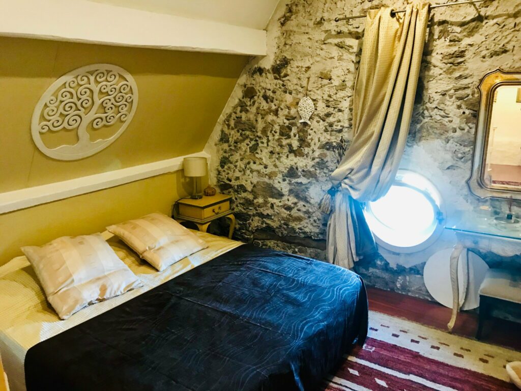 Duplex dans villa belle époque – 8 pièces – 5 chambres – 216 m²