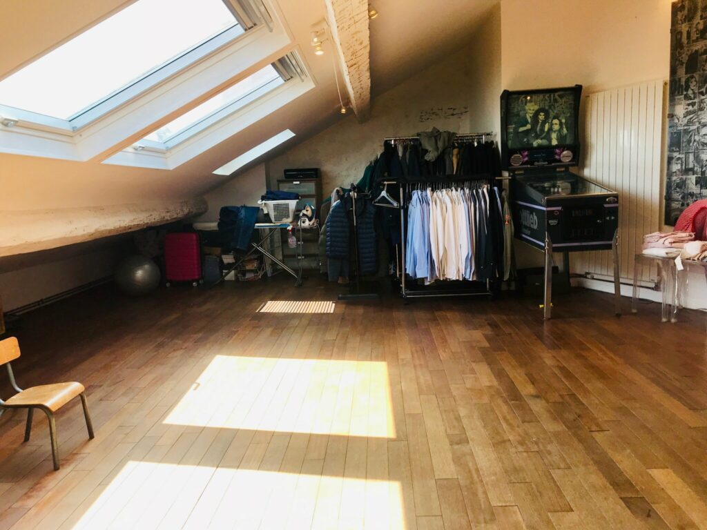 Vaste duplex – 7 pièces – 5 chambres – 210 m²