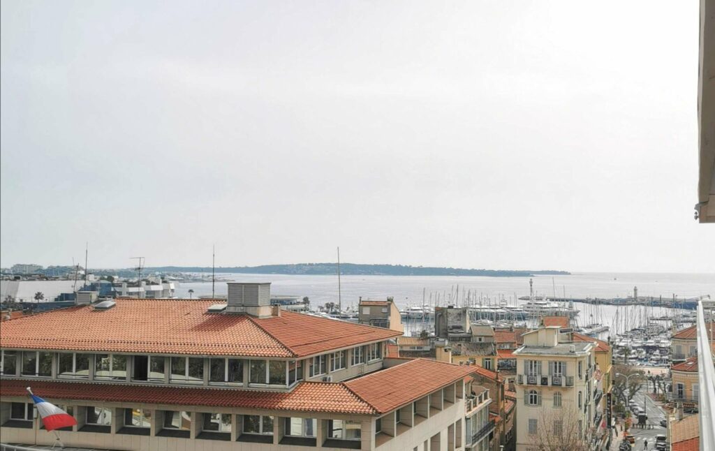 Appartement dans résidence de standing – 2 pièces – 1 chambre – 50 m²