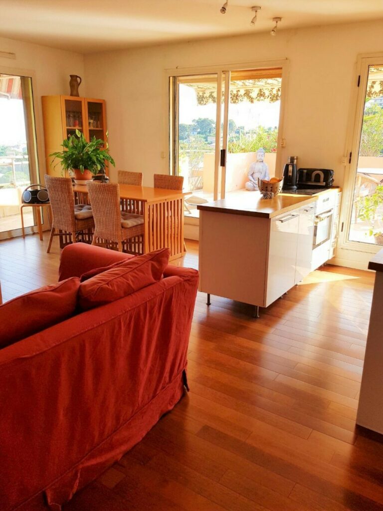 Penthouse dans résidence de standing – 3 pièces – 2 chambres – 120 m²