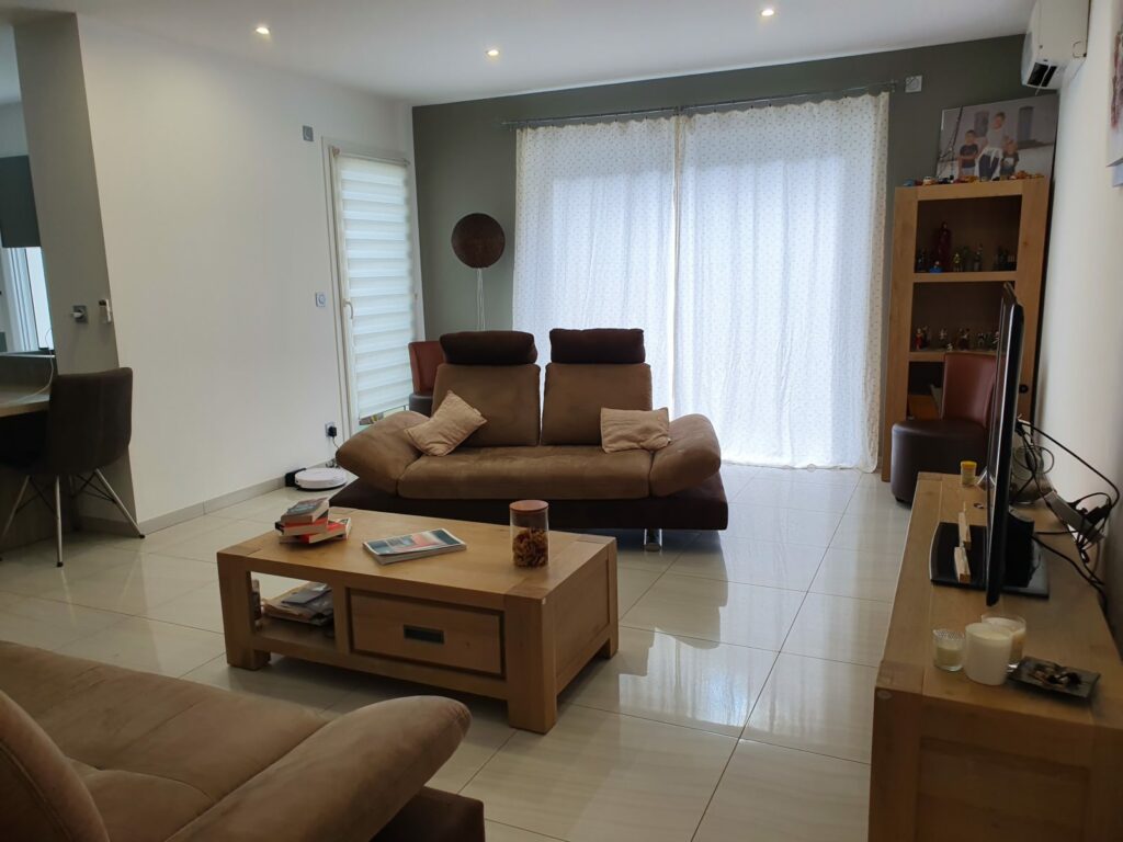 Appartement – 3 pièces – 2 chambres – 82 m²