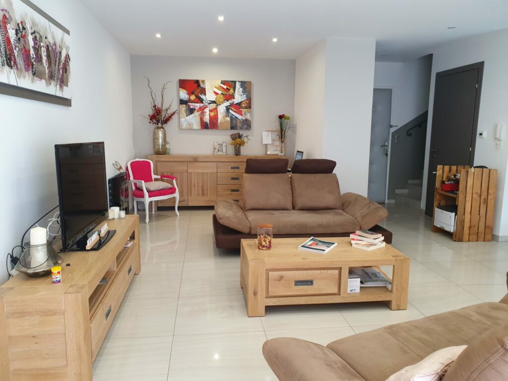 Appartement – 3 pièces – 2 chambres – 82 m²