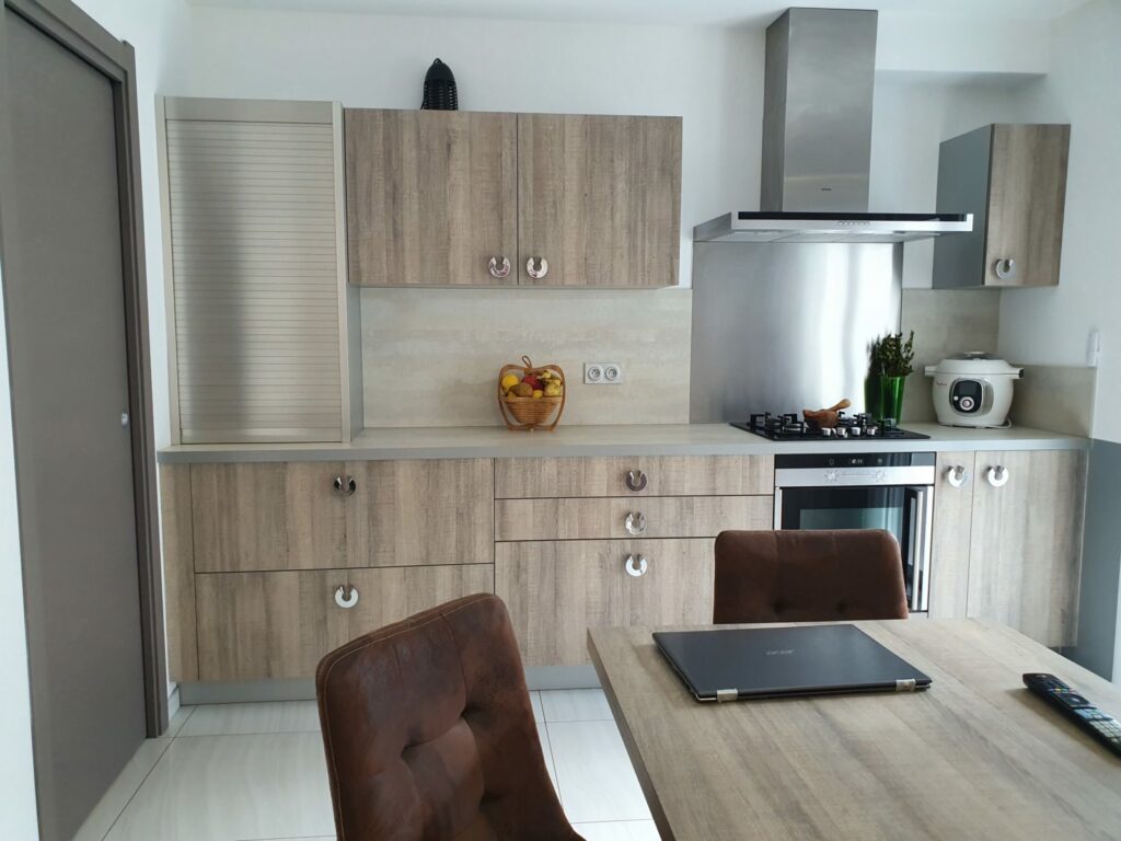 Appartement – 3 pièces – 2 chambres – 82 m²