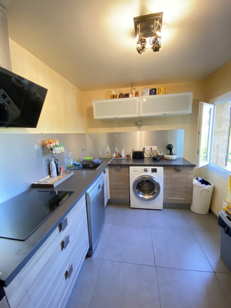 Appartement – 3 pièces – 1 chambre – 85 m²