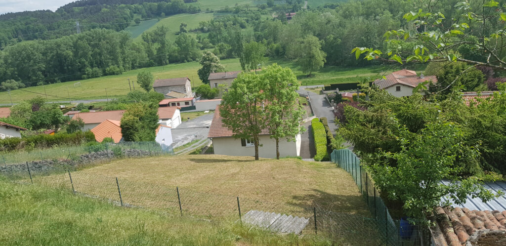 Terrain 776 m2 Polignac