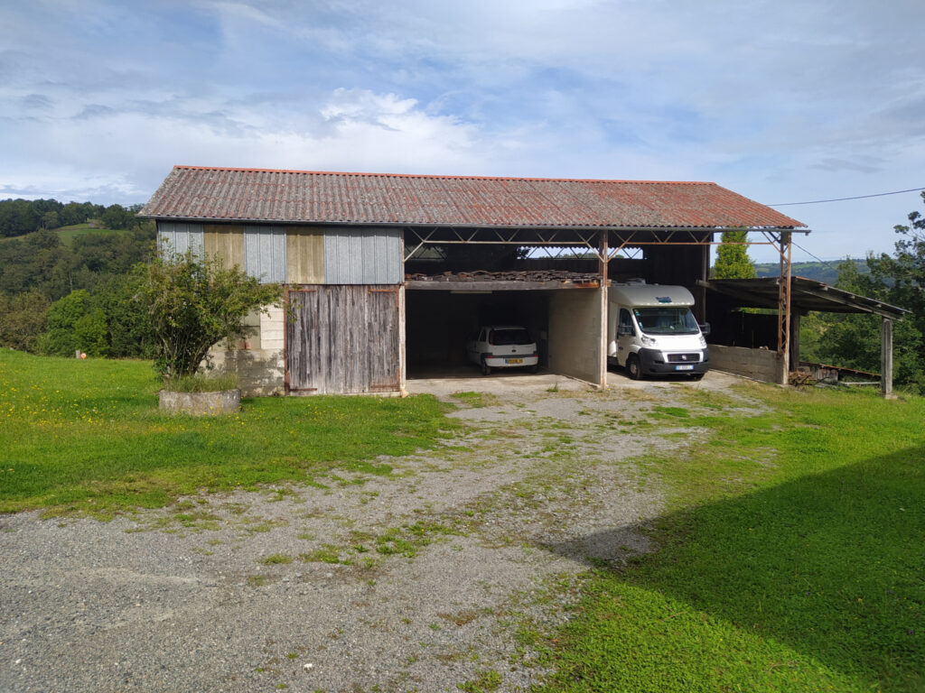 MAISON SUR MAURS AVEC UNE BELLE VUE