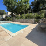 À acheter à Salernes : villa T4 avec piscines et pool house