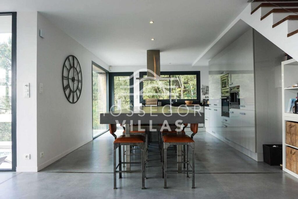 Villa Zopopa – 5 chambres – 10 voyageurs – 250 m²