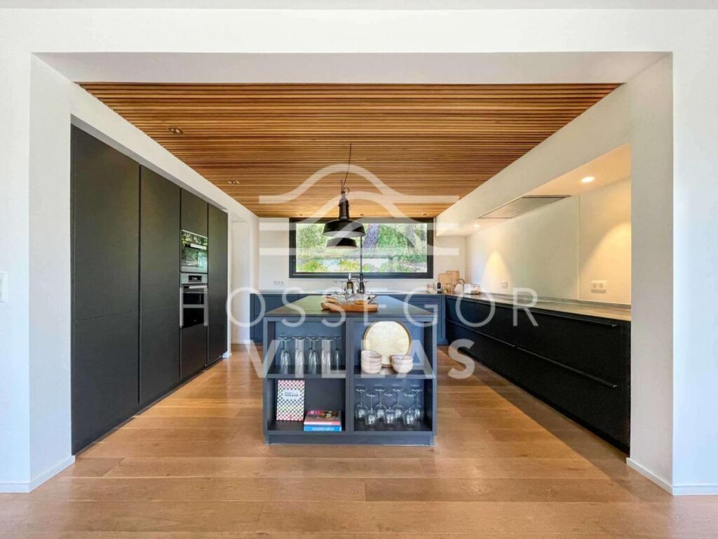 Villa “Landifornia” – 4 chambres – 8 voyageurs – 210 m²