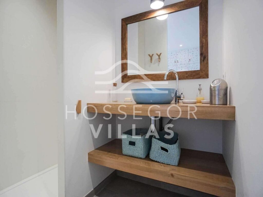 Villa “Landifornia” – 4 chambres – 8 voyageurs – 210 m²