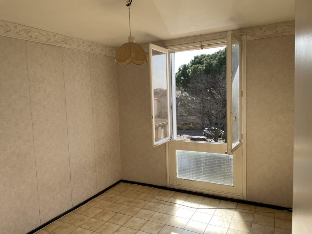 T3 avec travaux  dans résidence sécurisée au calme