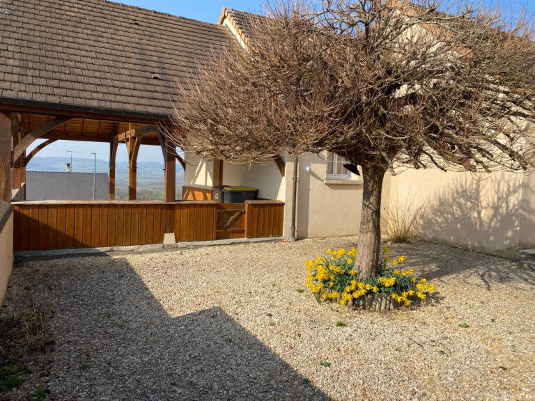 Maison très agréable avec une très belle vue – 5 pièces – 3 chambres – 135 m²