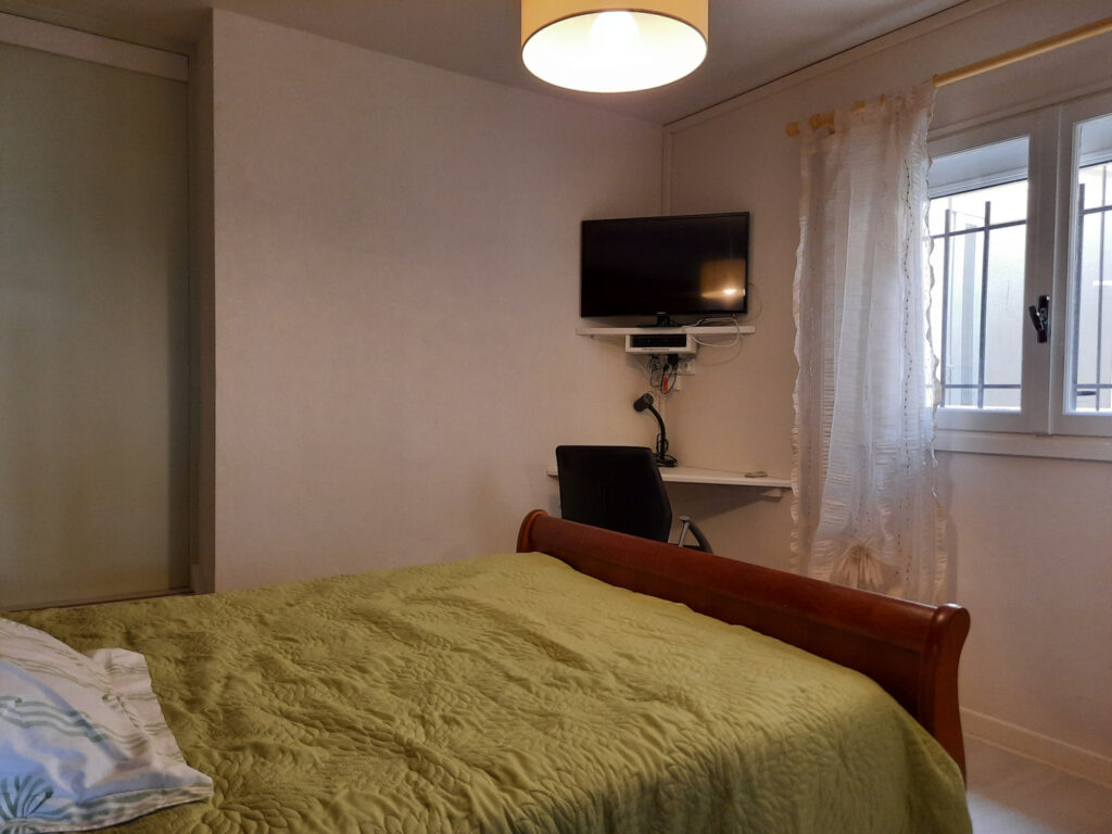 MAISON 10 Pièces 220m2 FIGEAC