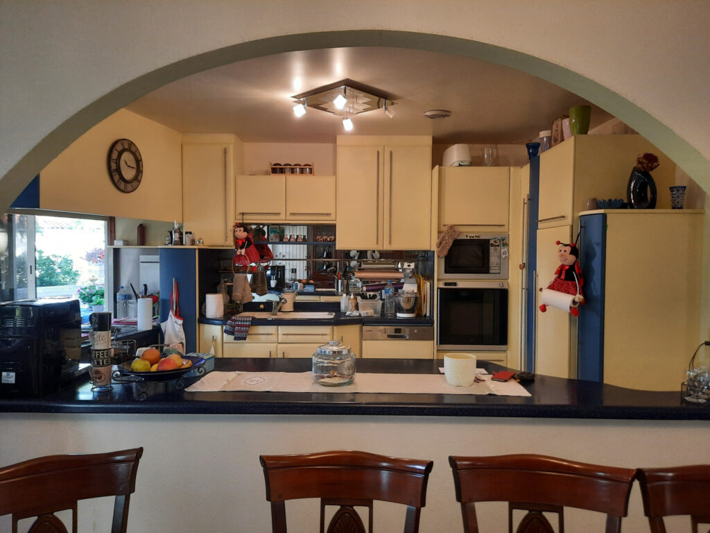 MAISON 10 Pièces 220m2 FIGEAC