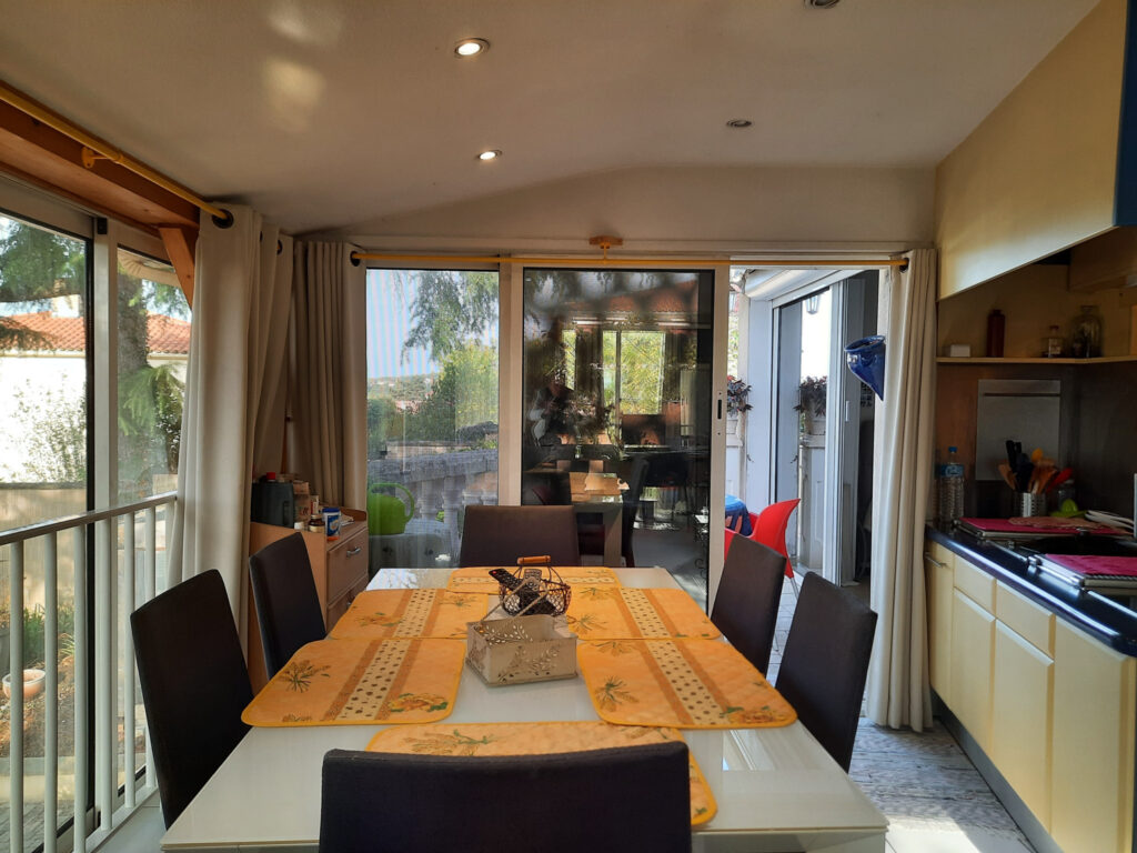 MAISON 10 Pièces 220m2 FIGEAC