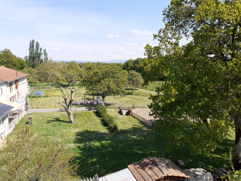 Propriété de famille dans joli village proche de Vichy