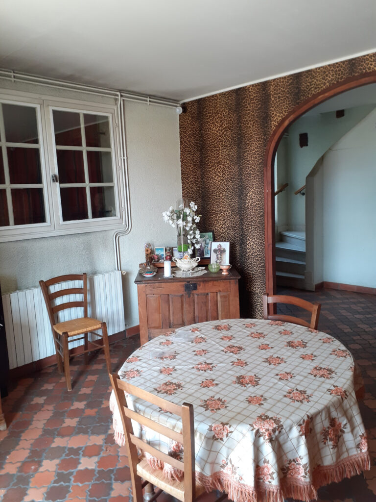 Propriété de famille dans joli village proche de Vichy