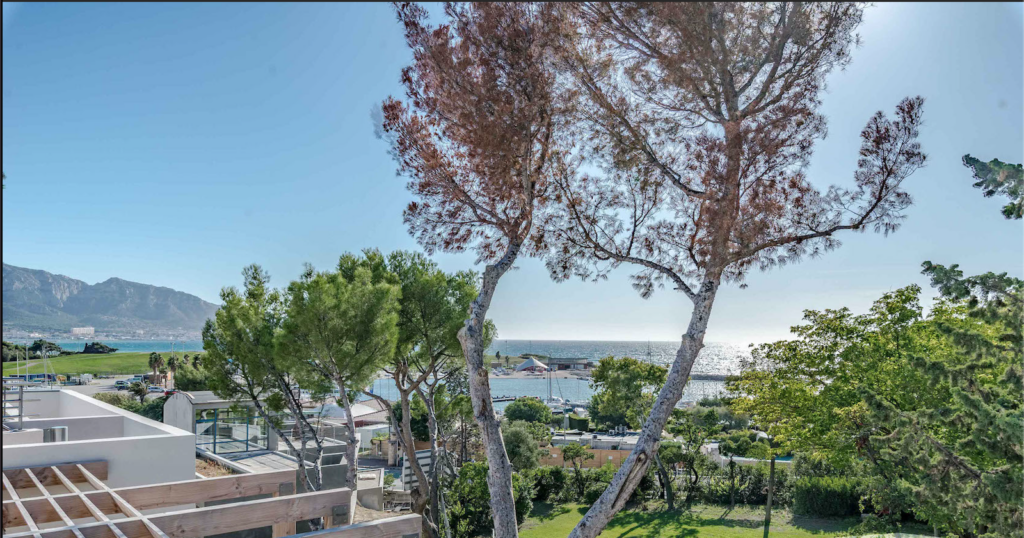 A Vendre en Exclusivité, Appartement de 111 m2 avec Vue sur