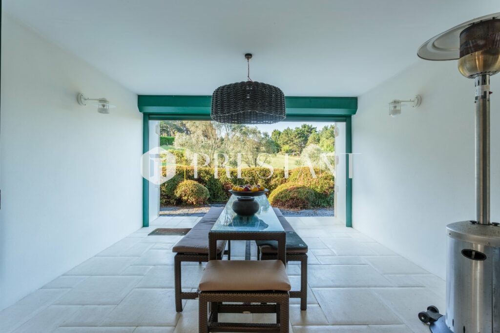 Maison – 6 chambres – 13 voyageurs – 400 m²