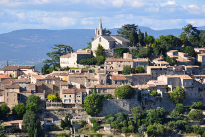 A Bonnieux terrain constructible de 1920 m2 proche du villag – NR pièces – NR chambres