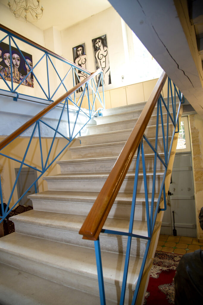  DEMEURE DE PRESTIGE AVEC PISCINE AU COEUR DES VIGNES!