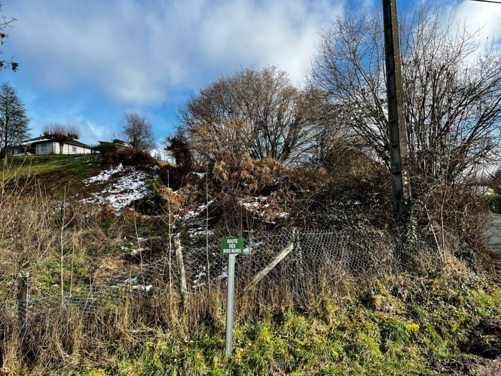 Terrain de 1405 m2 – 1405 m²