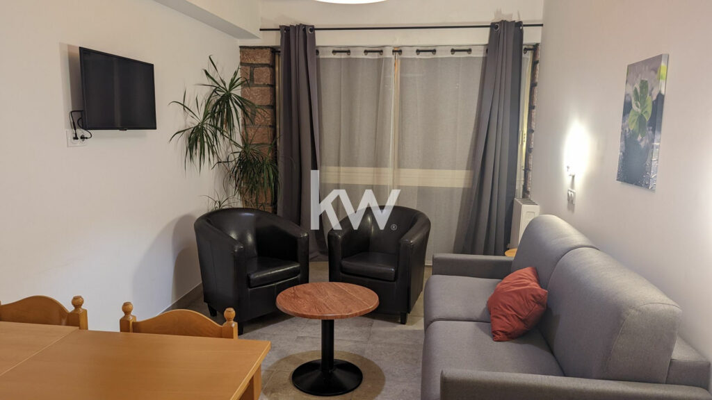 PORTO OTA ensemble provençal 904m2 vue mer, belles prestatio – 1 pièce – 1 chambre – 904 m²