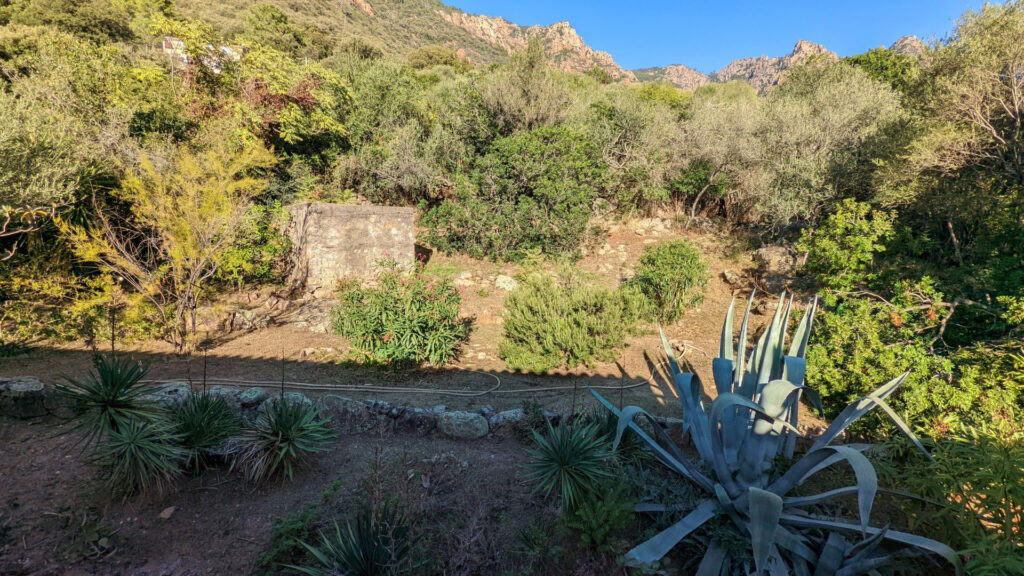 PORTO OTA ensemble provençal 904m2 vue mer, belles prestatio – 1 pièce – 1 chambre – 904 m²