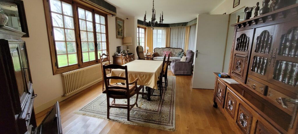 MAISON 151 M2, TERRAIN 1200 M2, VUE BAIE DE PAIMPOL Sur la c – 6 pièces – 5 chambres – 151 m²