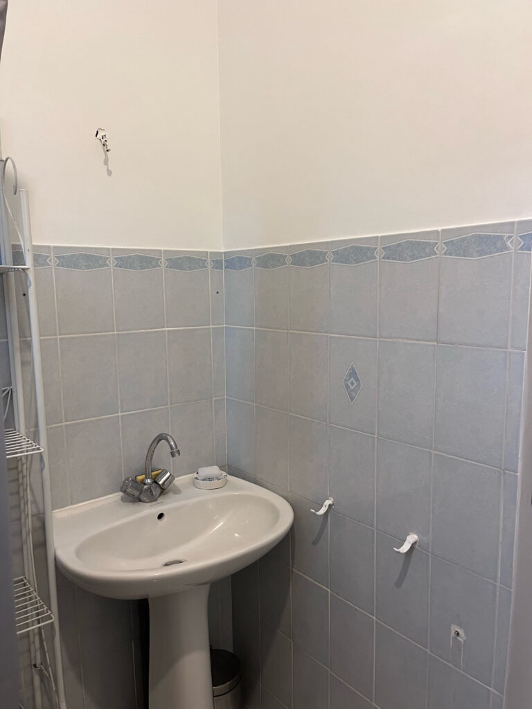 Ensemble de charme à rénover – 5 pièces – 2 chambres – 170 m²