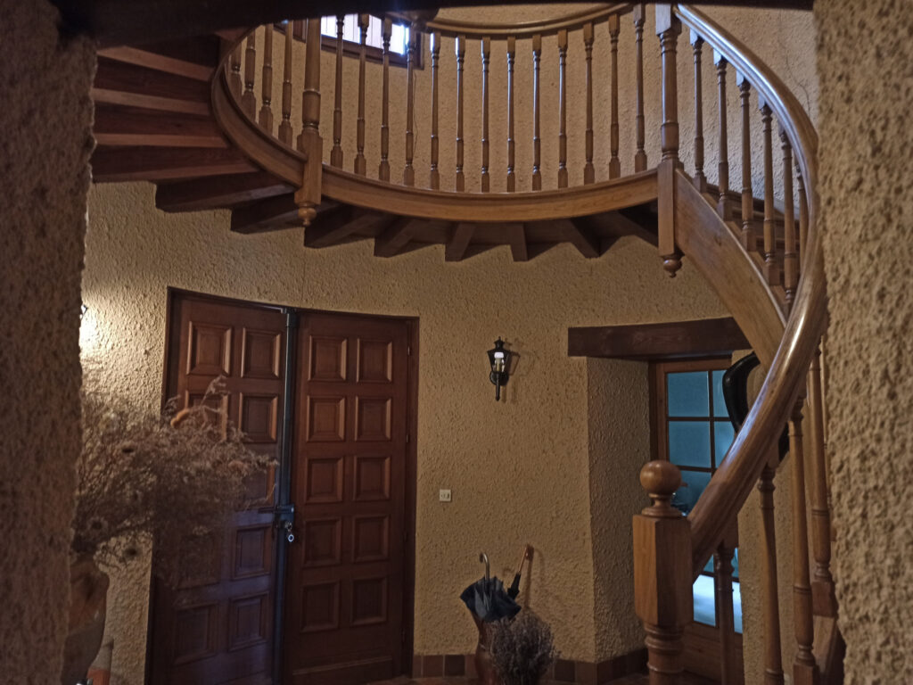 Belle demeure de 205m2 offrant un point de vue exceptionnel – 8 pièces – 5 chambres – 205 m²