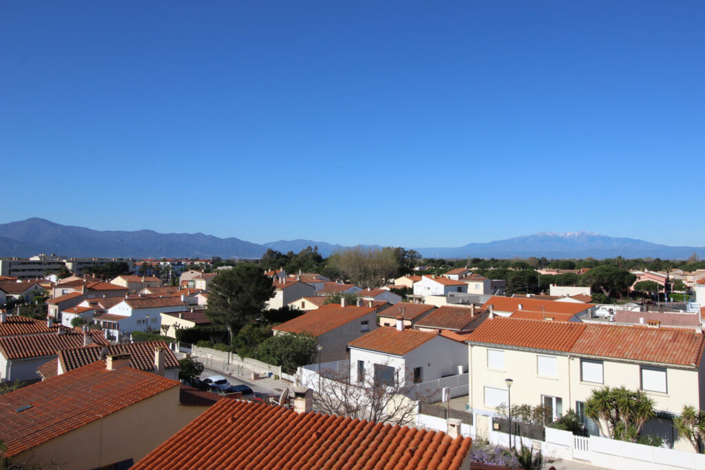 Magnifique appartement face à la mer  – 3 pièces – 2 chambres – 98 m²