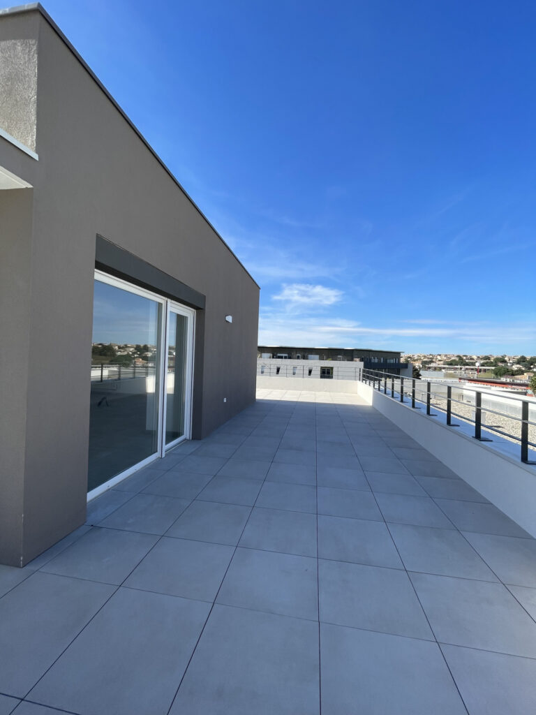 Villa T5 sur le toit – Vue sur les vignes – 5 pièces – 4 chambres – 128 m²