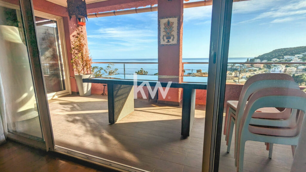 VUE MER PANORAMIQUE PROCHE BASTIA / CAP CORSE- T5 standing M – 5 pièces – 4 chambres – 141 m²