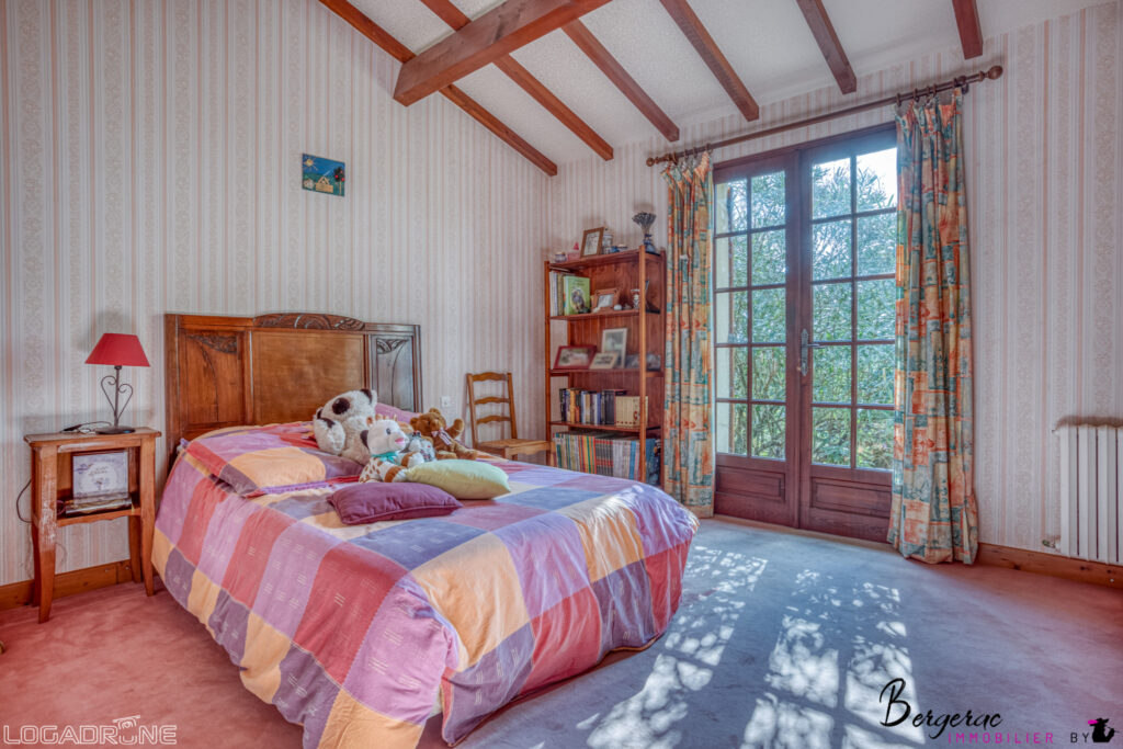 Belle demeure de 205m2 offrant un point de vue exceptionnel – 8 pièces – 5 chambres – 205 m²