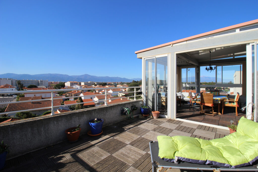 Magnifique appartement face à la mer  – 3 pièces – 2 chambres – 98 m²