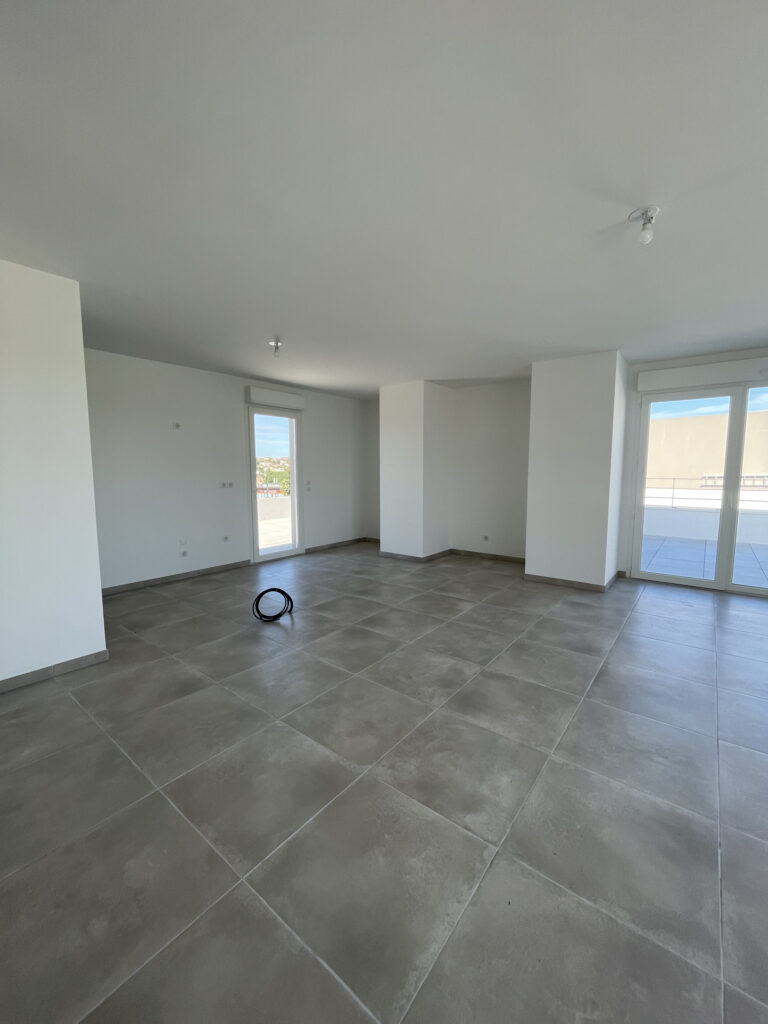 Villa T5 sur le toit – Vue sur les vignes – 5 pièces – 4 chambres – 128 m²