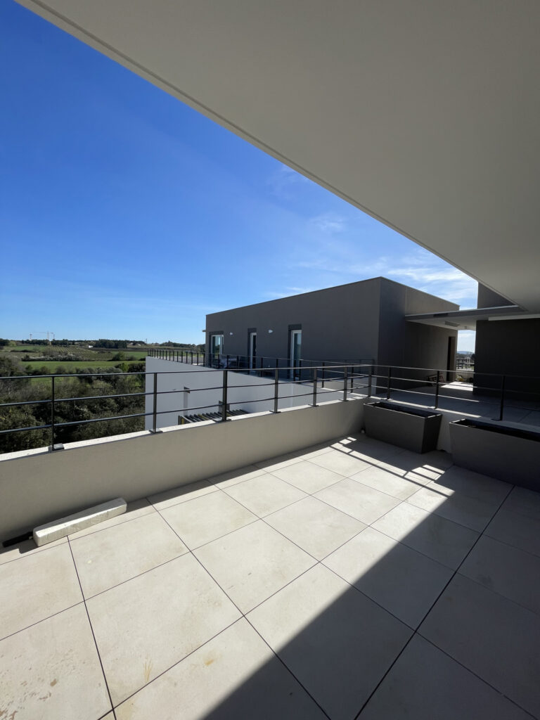 Villa T5 sur le toit – Vue sur les vignes – 5 pièces – 4 chambres – 128 m²