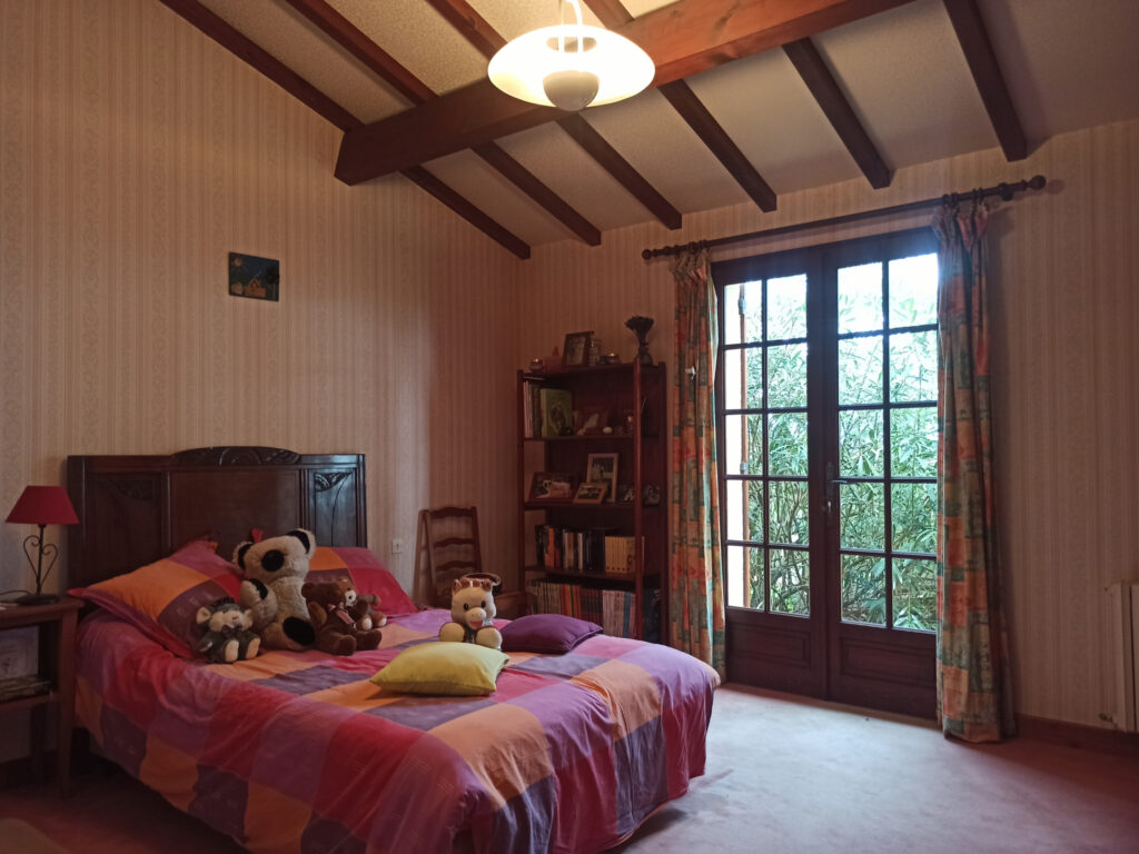 Belle demeure de 205m2 offrant un point de vue exceptionnel – 8 pièces – 5 chambres – 205 m²