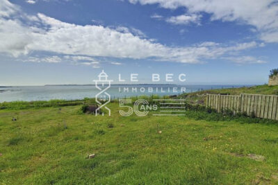 PLOEMEUR : Magnifique maison sur la côte avec vue mer – 8 pièces – NR chambres – 256 m²