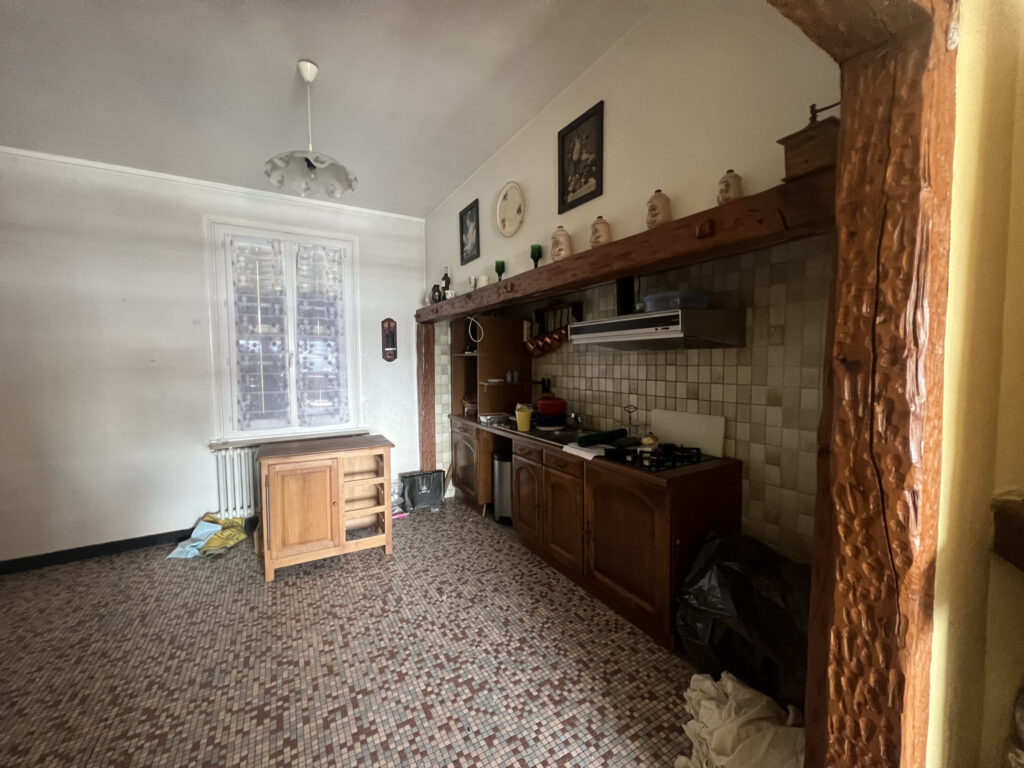 A vendre maison d’habitation vue port, T4 , double garage, j – 4 pièces – 3 chambres – 103 m²