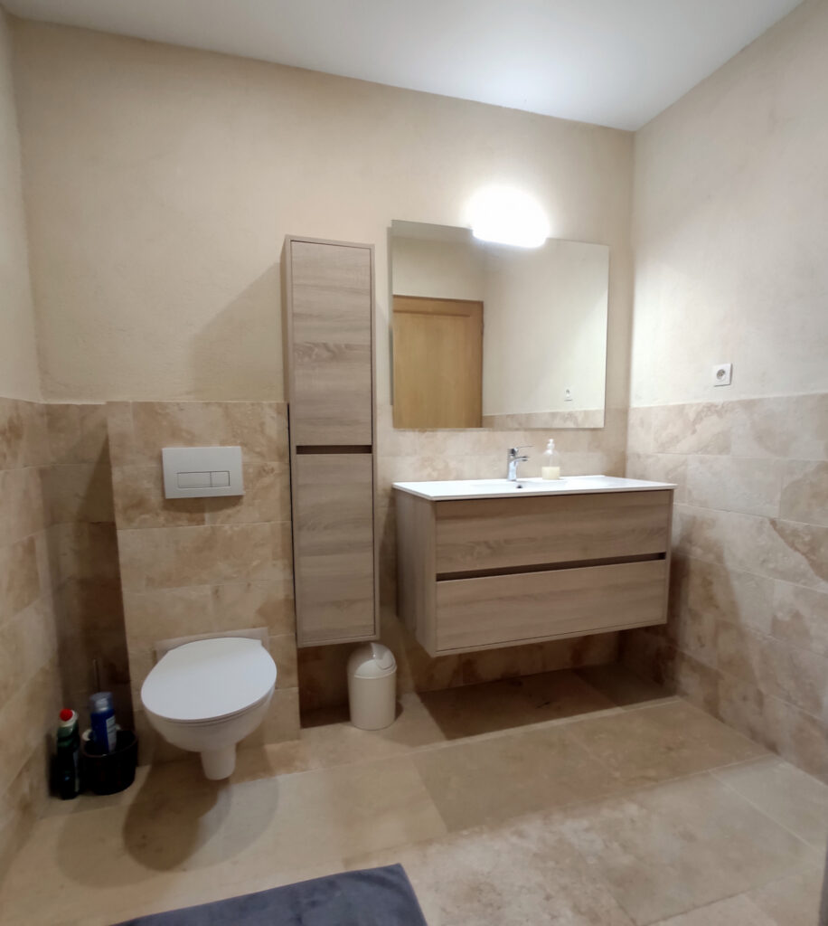 Authentique mas en pierre avec vue sur le massif Cévenol – 13 pièces – 3 chambres – 400 m²