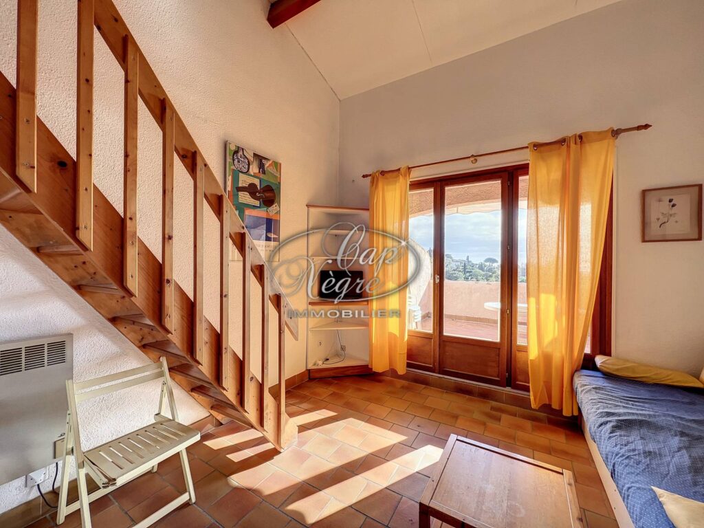 PRAMOUSQUIER – PLAGE A PIEDS – NR pièces – NR chambres – NR m²